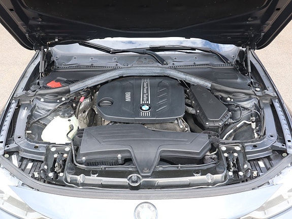 BMW 320d 6 of 17