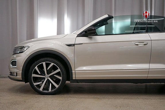 Volkswagen T-Roc 7 of 24