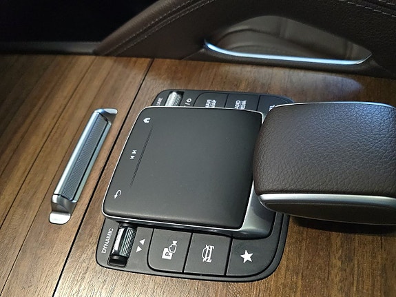 Mercedes-Benz GLE350 de 23 of 23
