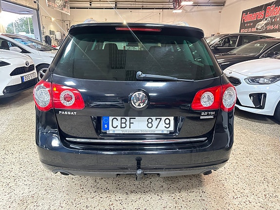 Volkswagen Passat 11 of 11