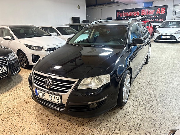 Volkswagen Passat 3 of 11