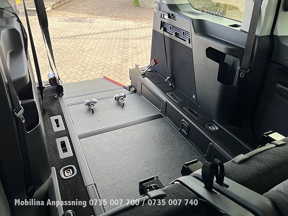 Ford Connect Tourneo 21 of 30
