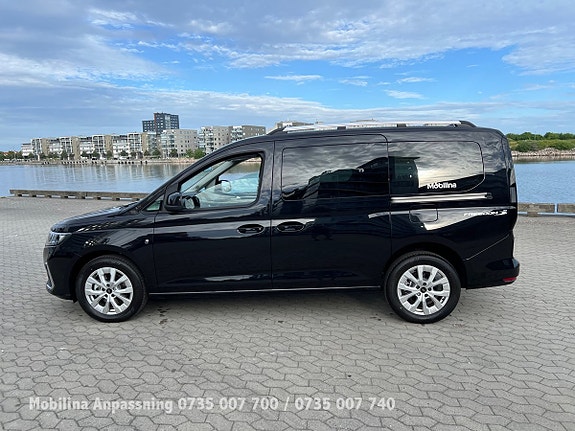 Ford Connect Tourneo 9 of 30