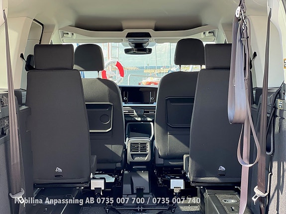 Ford Connect Tourneo 7 of 30