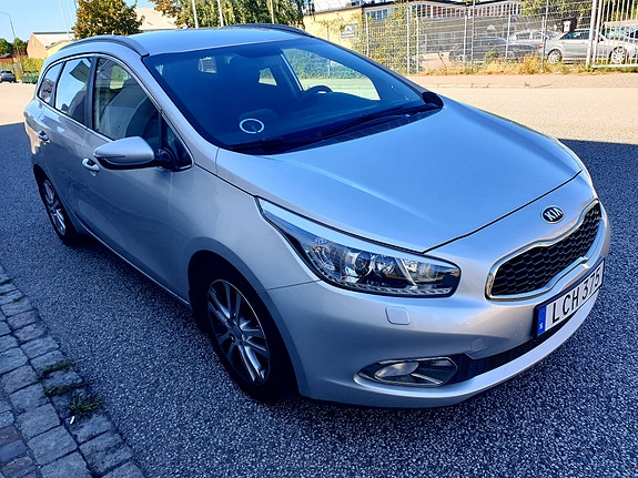 Kia Ceed 3 of 15