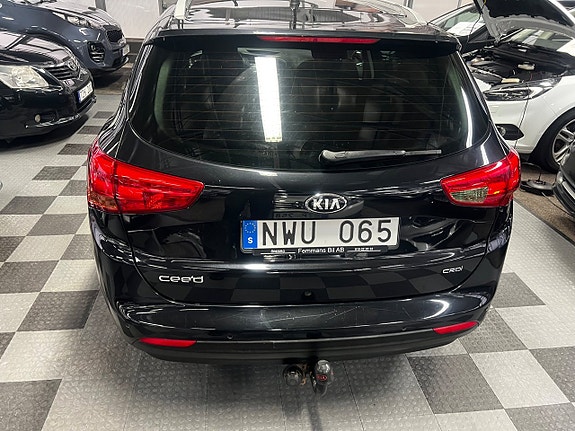 Kia Ceed 8 of 17