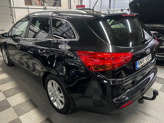 Kia Ceed 3 of 17