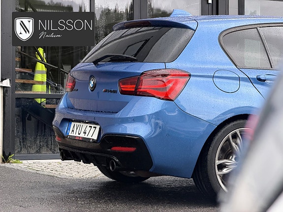 BMW M140i 18 of 30