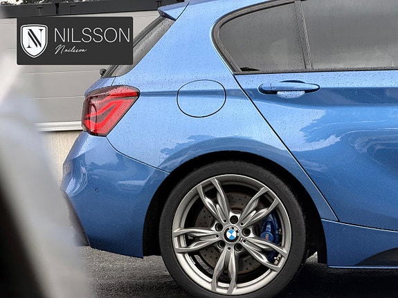 BMW M140i 19 of 30