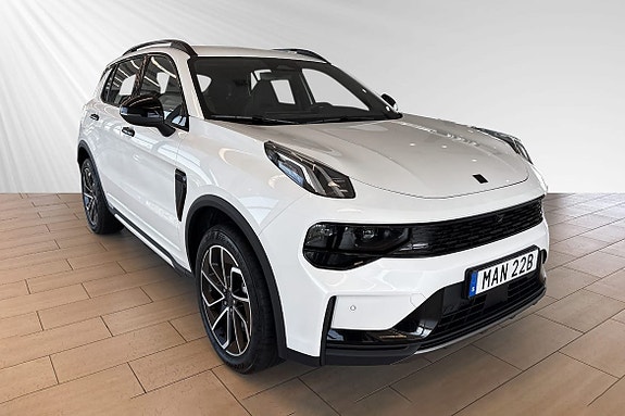 Lynk & Co 01 5 of 17