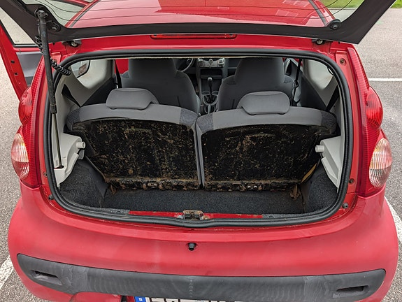 Peugeot 107 6 of 9