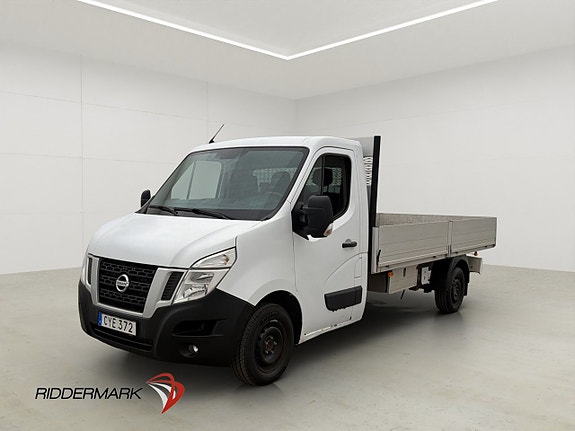 Nissan NV400 3 of 27