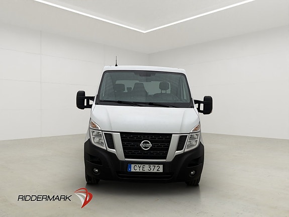 Nissan NV400 5 of 27