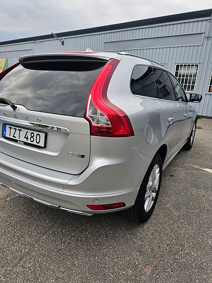 Volvo XC60 5 of 30