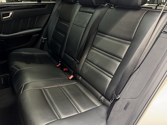 Mercedes-Benz E63 19 of 25