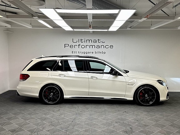 Mercedes-Benz E63 5 of 25
