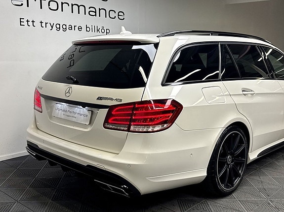 Mercedes-Benz E63 6 of 25