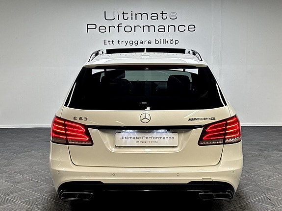 Mercedes-Benz E63 8 of 25