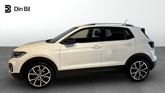 Volkswagen T-Cross 2 of 13
