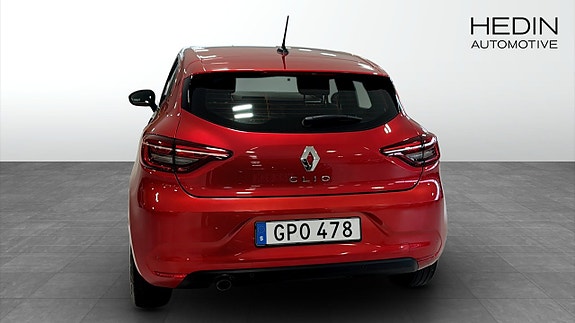 Renault Clio 4 of 12
