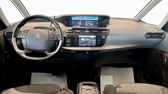 Citroen Grand C4 Picasso 10 of 16