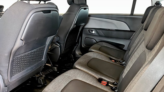 Citroen Grand C4 Picasso 11 of 16