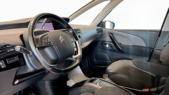 Citroen Grand C4 Picasso 7 of 16