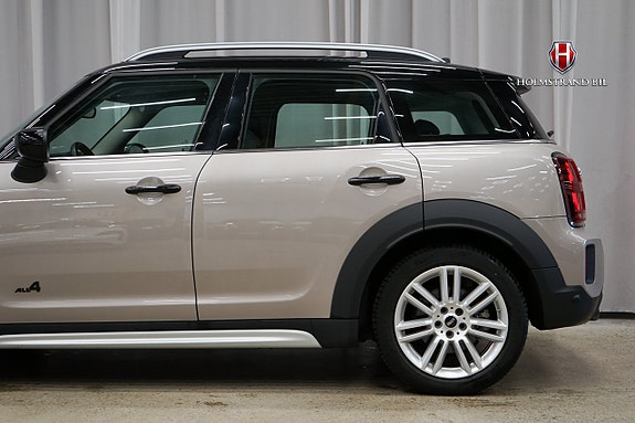 MINI Countryman Cooper SE 8 of 23