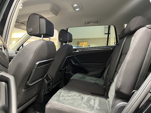 Volkswagen Tiguan Allspace 11 of 21