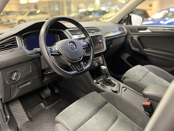 Volkswagen Tiguan Allspace 10 of 21