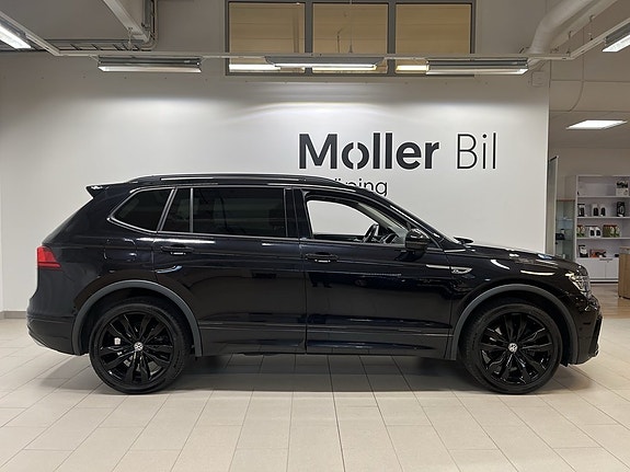 Volkswagen Tiguan Allspace 3 of 21