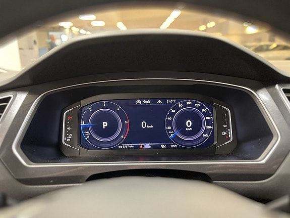 Volkswagen Tiguan Allspace 18 of 21