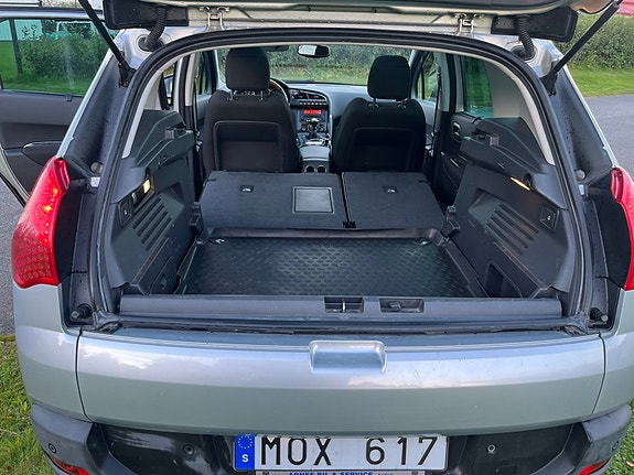 Peugeot 3008 5 of 9