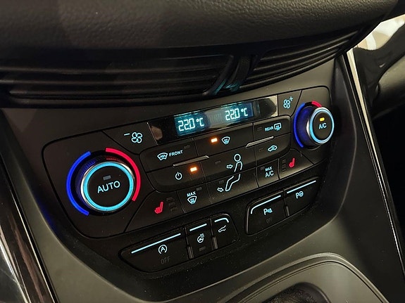 Ford Kuga 10 of 19