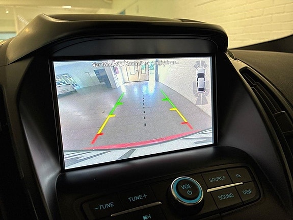 Ford Kuga 13 of 19