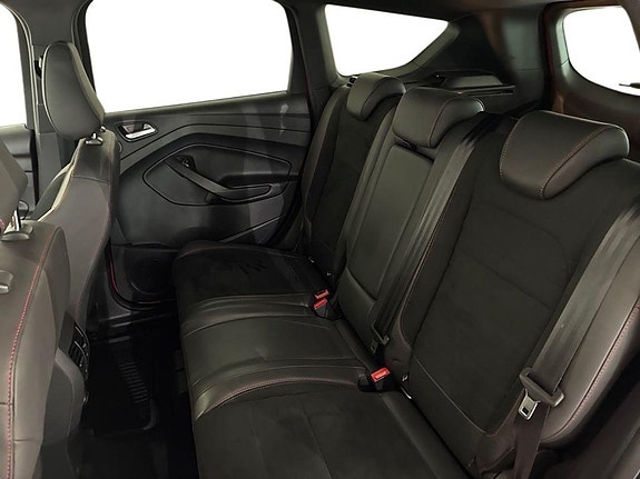 Ford Kuga 17 of 19