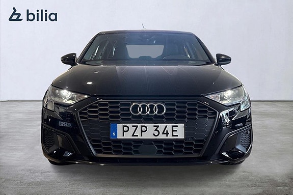 Audi A3 8 of 23