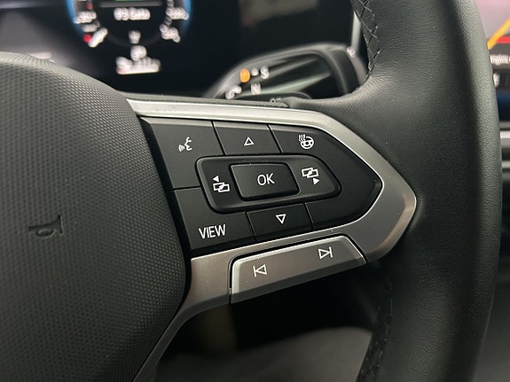 Volkswagen Passat 22 of 23