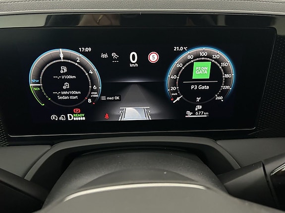 Volkswagen Passat 21 of 23