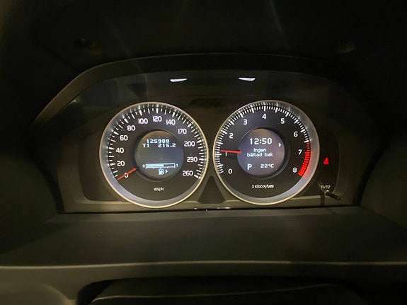 Volvo V60 11 of 15