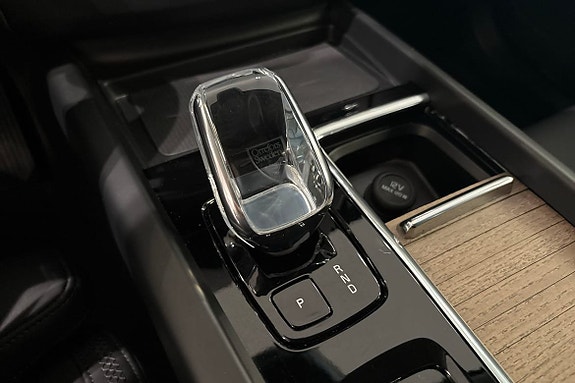 Volvo XC60 24 of 30