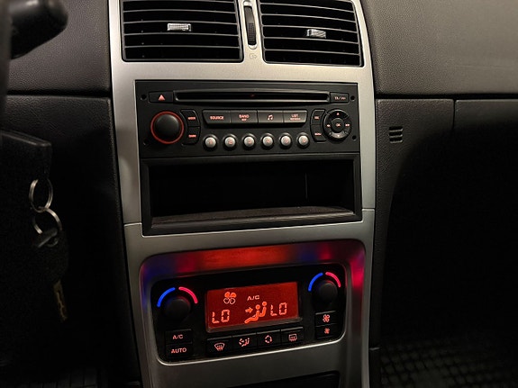 Peugeot 307 10 of 15