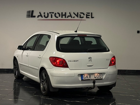 Peugeot 307 4 of 15