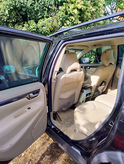 Volvo XC70 4 of 7