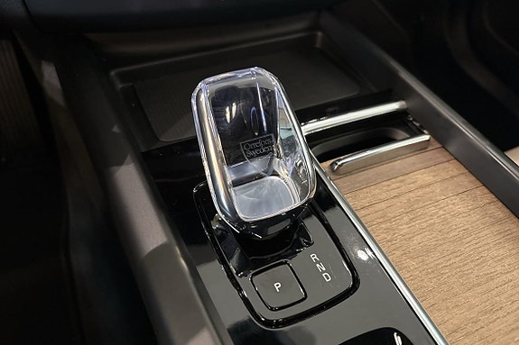 Volvo XC60 26 of 30