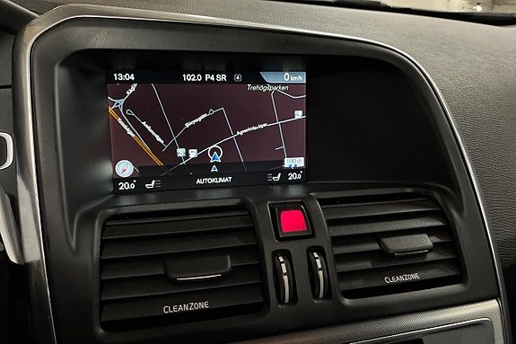 Volvo XC60 19 of 30