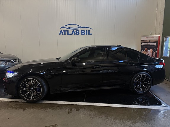 BMW M5 2 of 27