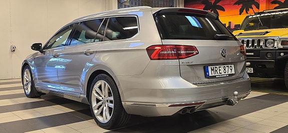 Volkswagen Passat 7 of 21