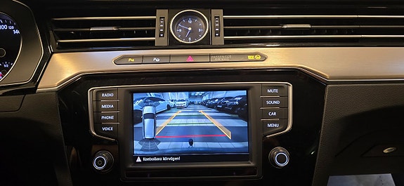Volkswagen Passat 21 of 21