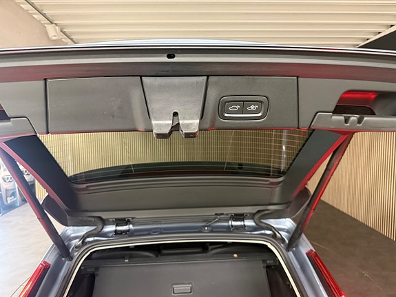 Volvo V90 25 of 30